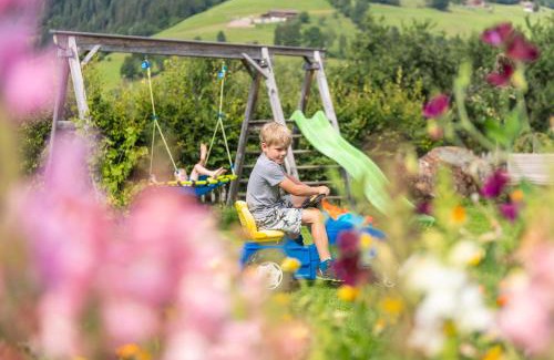 Niederau House | Hartlhof Urlaub am Baby- und Kinderbauernhof
