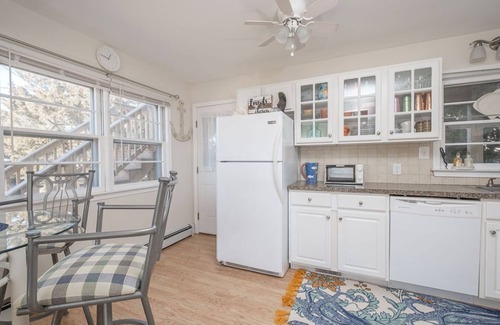 Harvey Cedars House | Harvey Cedars Duplex on Bayside Lagoon - 1st Floor