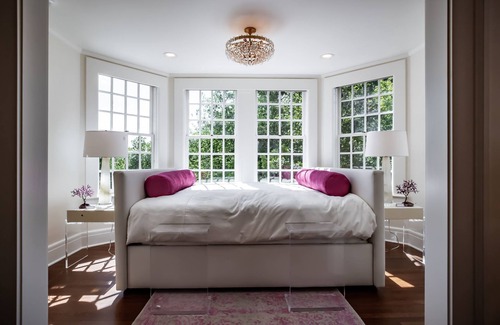Maple Ridge Bed & Breakfast | Harwelden Mansion