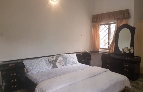 Mongu House | Hatfield Hotel