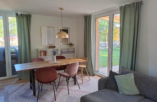 Rheinsberg Apartment | Haus am Seeufer