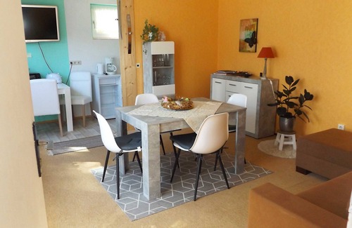 Tanne Apartment | Haus am Waldesrand - FW