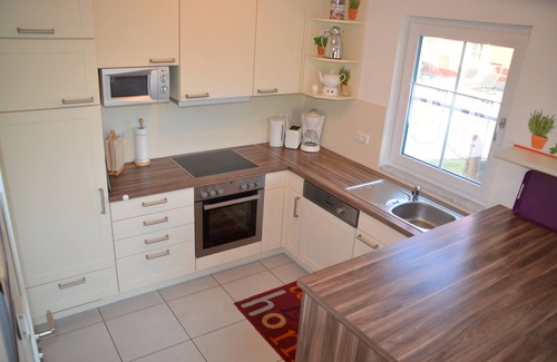 Neunburg vorm Wald Apartment | Haus Anna mit Zwei Schlafzimmern und Terrasse