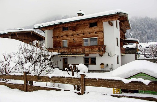 Stumm Apartment | Haus Carmen