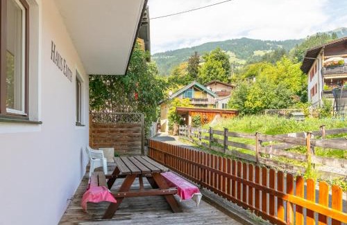 Hopfgarten Markt Ski Chalet | Haus Edith
