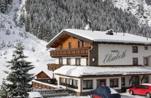 Plangeross House | Haus Elisabeth