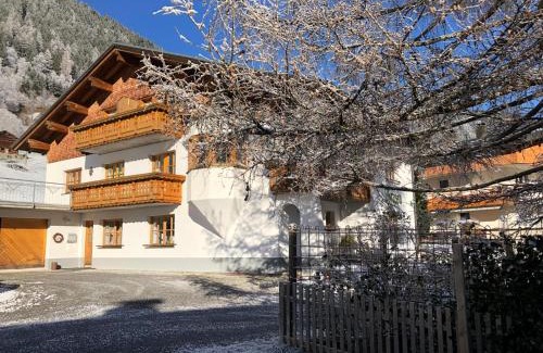 Brand Apartment | Haus Grassa