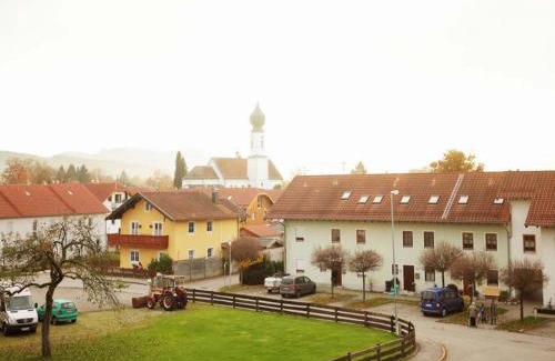 Bad Endorf Apartment | Haus Oberland