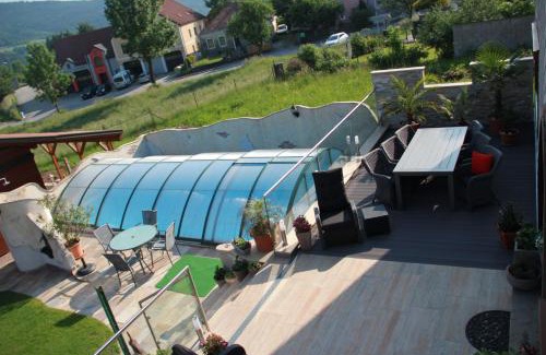 Maria Taferl Bed & Breakfast | Haus Regina