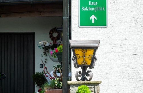 Laakirchen Bed & Breakfast | Haus Salzburgblick (ehem. Haus Elisabeth)