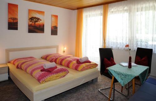 Obernberg am Inn Bed & Breakfast | Haus Stuttgart