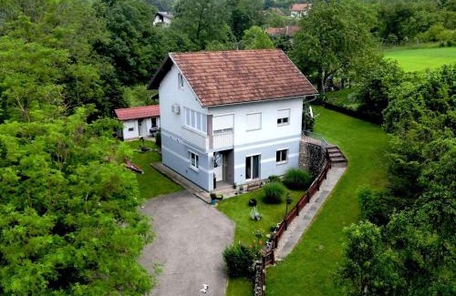 Cardacani Apartment | Haus Viktoria near Banja Luka