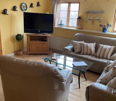 Behrensdorf Apartment | Haus Wildgans - Ferienwohnung Sonnenblume