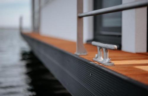 Laasow Boat Rental | Hausboot Cosy Home - LP16