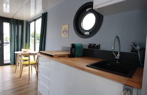 Muritz Boat Rental | Hausboot Friedrich in Malchow