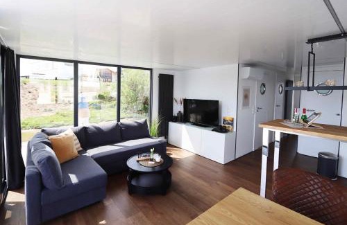 Weyhe Apartment | Hausboot La Mare Claudia