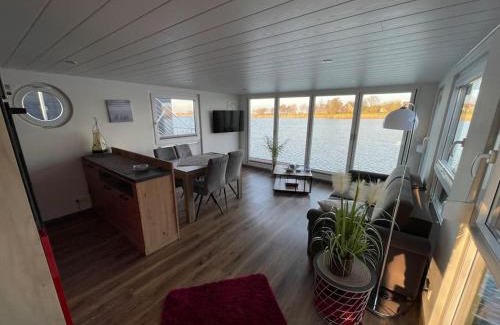 Wangerland Boat Rental | Hausboot Optima