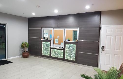 Willowbrook Hotel | Haven Inn & Suites willowbrook