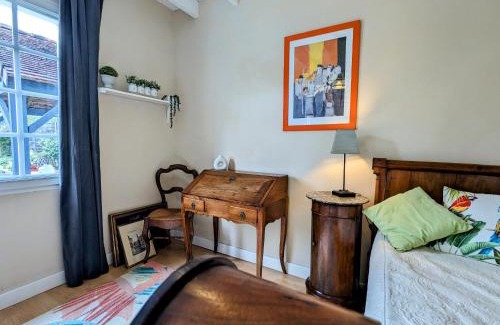 Brives House | Havre de paix en Berry avec jardin et cheminée - FR-1-591-616