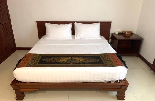 Sihanoukville City Centre House | Hawaii Beach Bungalows