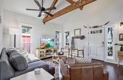 Dripping Springs House | Haydon Cottage