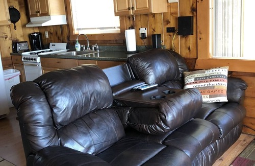 Hayward Cabin | Hayward, Wisconsin cabin located on Nelson Lake. Trails/Restaurants near by.