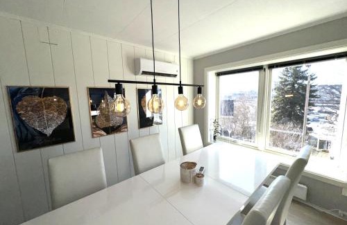 Narvik Apartment | HB8 - moderne leilighet med fri parkering