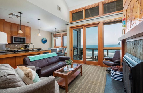 Pacific City Cabin | Headlands Coastal Lodge & Spa