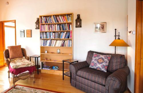Tyrone Apartment | Heart and Wings Retreat Center