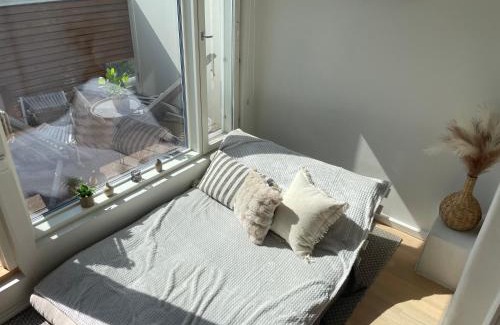 Kitula Apartment | Heart of Helsinki, easy walk everywhere, sleep separately, two beds
