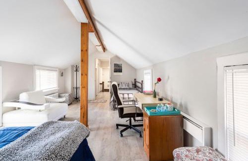 Wurtsboro Apartment | Heart of Historic Wurtsboro Suite 6