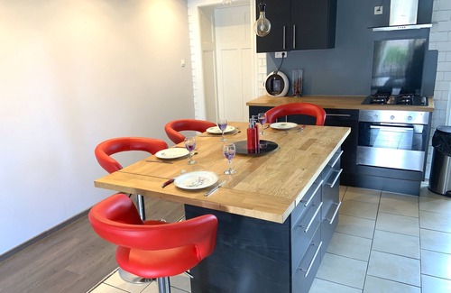 Sablon Apartment | Heart of Metz, 2 rooms free parking wifi 75m² "Le Saint Bernard