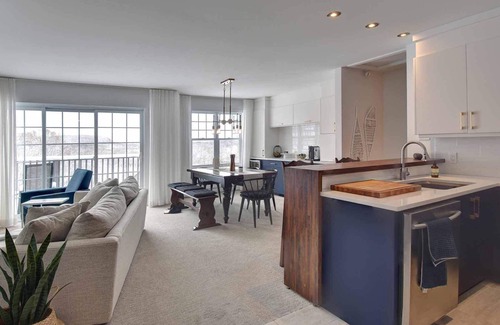 Saint-Faustin-Lac-Carre Condo | Heart of MONT-BLANC – Beach, Bike, Hike & Lake