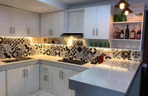 Paete Apartment | Heart of Paete Laguna, Camarero Transient House