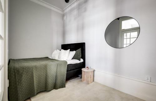 Sodermalm Apartment | Heart of Södermalm Walk to Everything - 2Bed Apart
