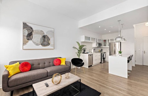 Downtown Kansas City Apartment | ✔ Heart Of The City ✔