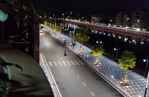 Hai Phong Apartment | Heart of walking street, wonderful river view, awesome place to stay!