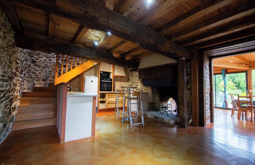 Longaulnay House | Heated and covered swimming pool all year round in Brittany for your weekends and vacations