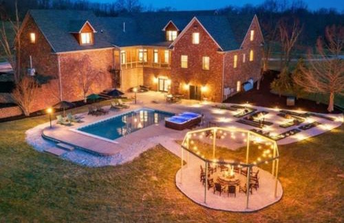 Frankfort House | Heated Pool, Hot Tub, Mini Golf, Theater-Sleeps 28