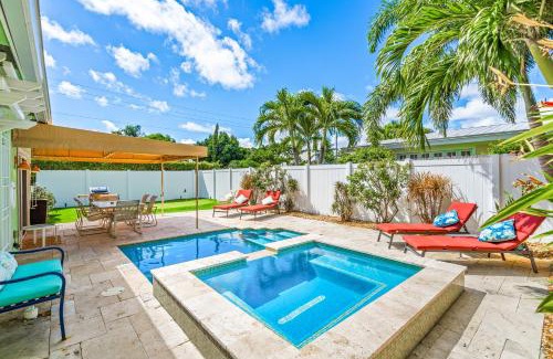 Del-Ida Park Historic District House | Heated Pool-Spa & Putting Green! Walk to The Ave, 1mi to beach!