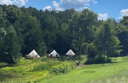 Mulmur House | Heaven on 5th, Luxury in the Canadian Countryside, 9 bedrooms, hot tub, and pool