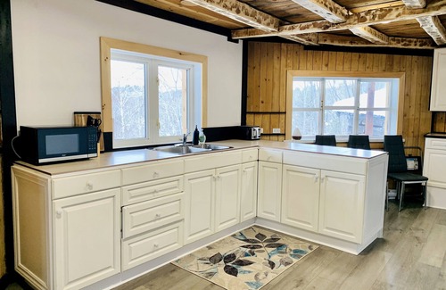 Madawaska Valley Cottage | Heavenly Family Cottage on 50 acres of Forest - Minutes from Town and Beach