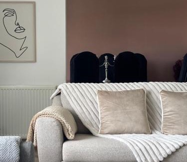 Lewis and Harris House | Hebridean Country House