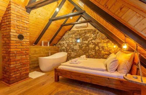 Grabusic Ski Chalet | Hedgehog's Home