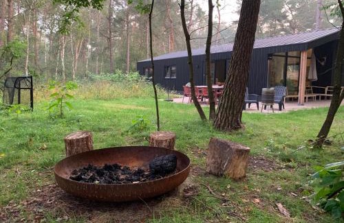 Giethmen House | Heerlijk familiehuis in het bos