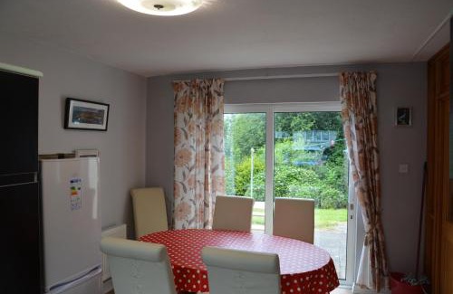 Killarney House | Heights Cottage