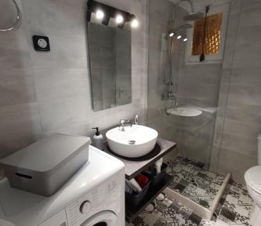 Ermoupoli Apartment | Helena's house