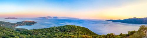 Evgiros Villa | Heliopetra Luxury Villa Lefkas