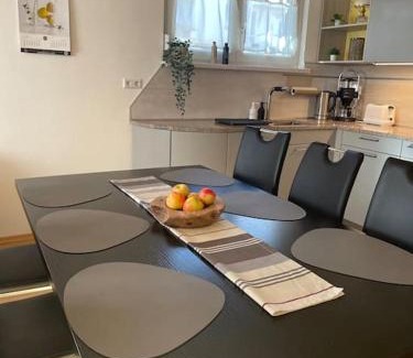 Appenweier Apartment | Helle, gemütliche, kühle,moderne Wohnung Nähe Europapark, Straßburg, Schwarzwald