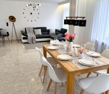 Prath Apartment | Helle Wohnung